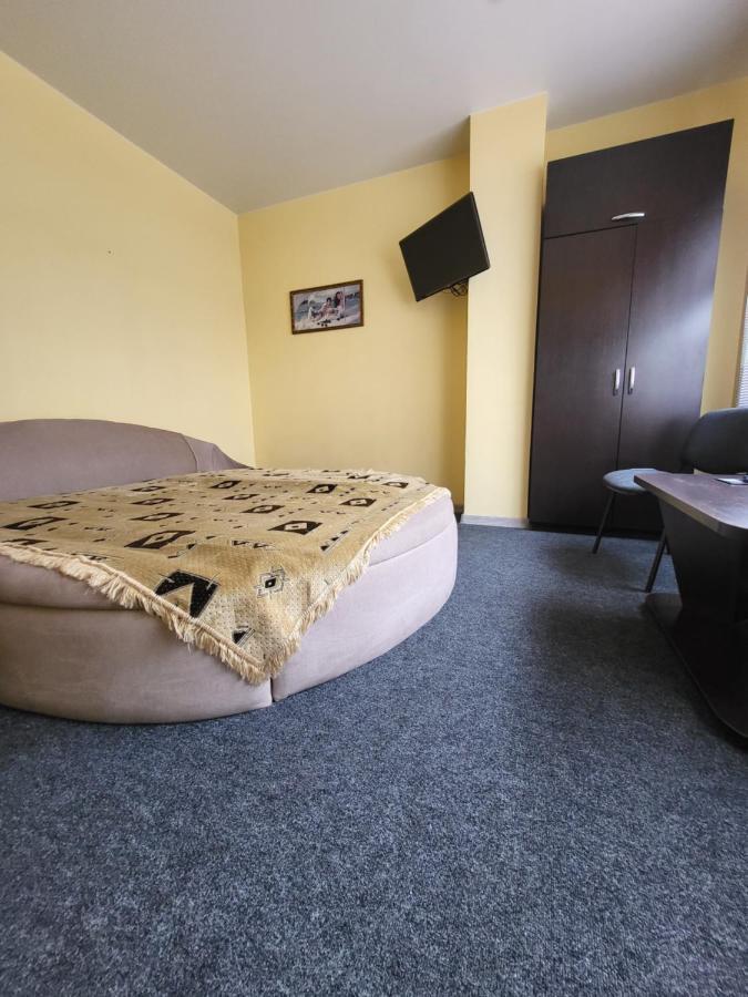 Амстердам Hotel Khmelʼnytsʼkyy Eksteriør billede